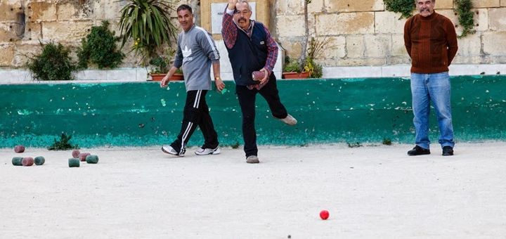 zdjęcie -Tradycyjna gra w bocci na Malcie 