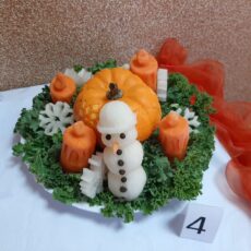 Konkurs szkolny „ Świąteczny stroik carvingowy”