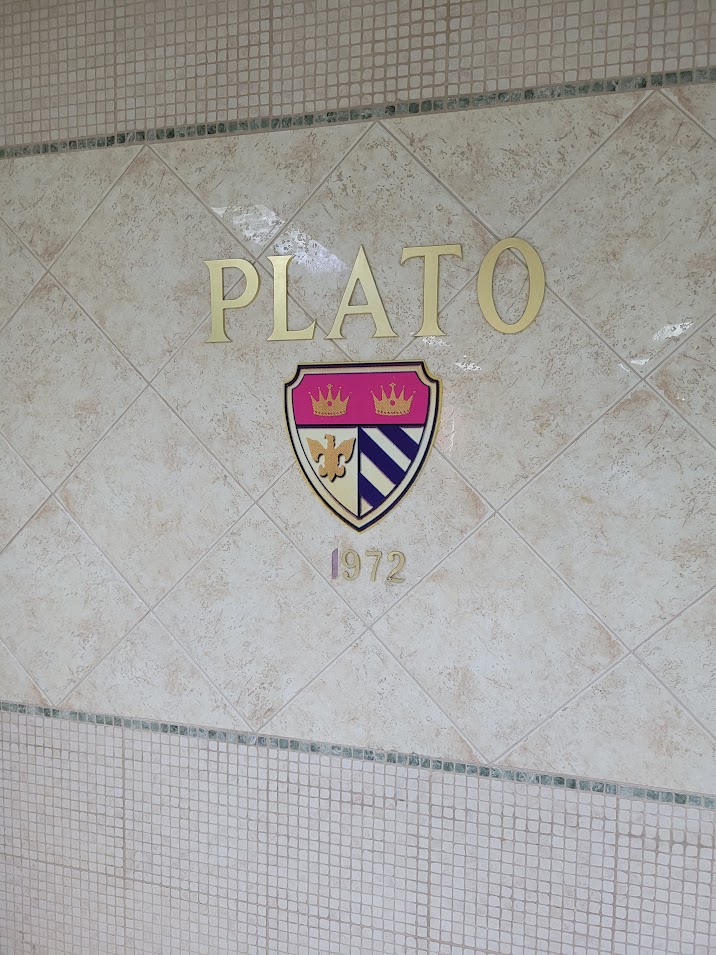 Szkoła Plato założona w 1972 r.